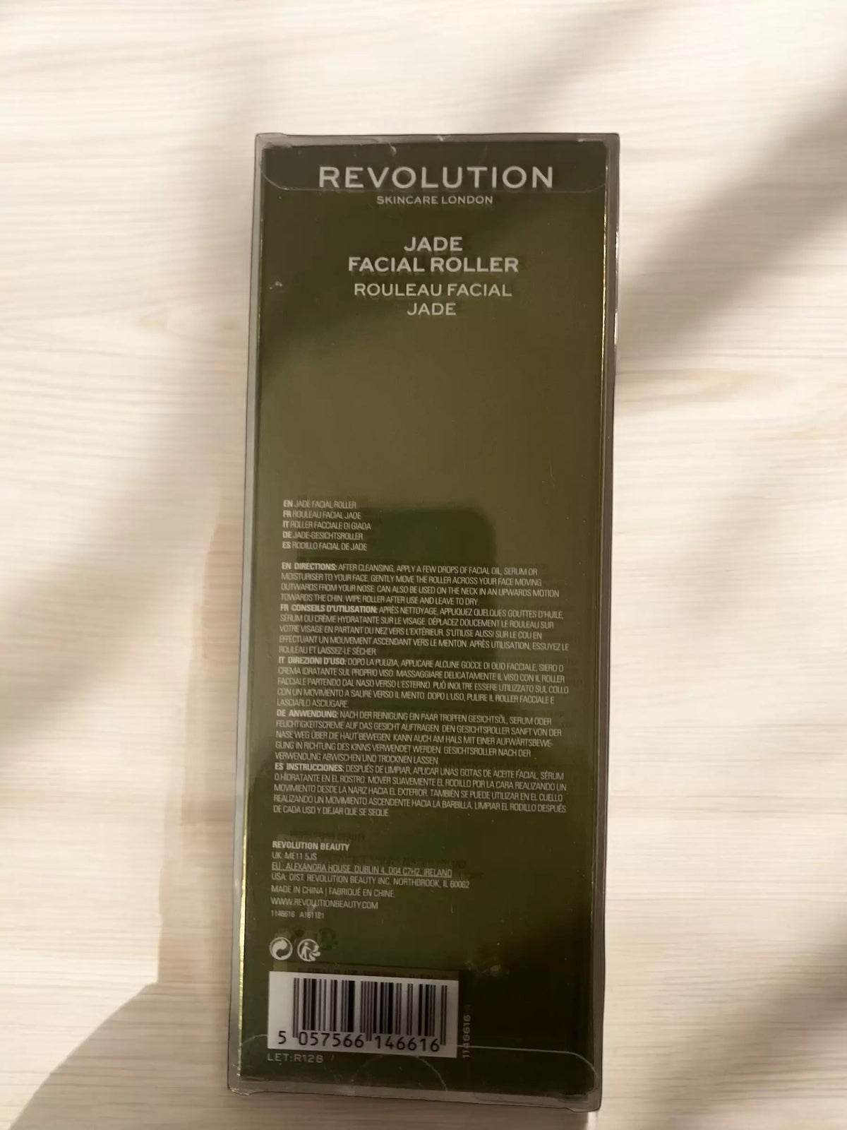 Jade Facial Roller, Anti-Aging Lifting Tool, Revolution